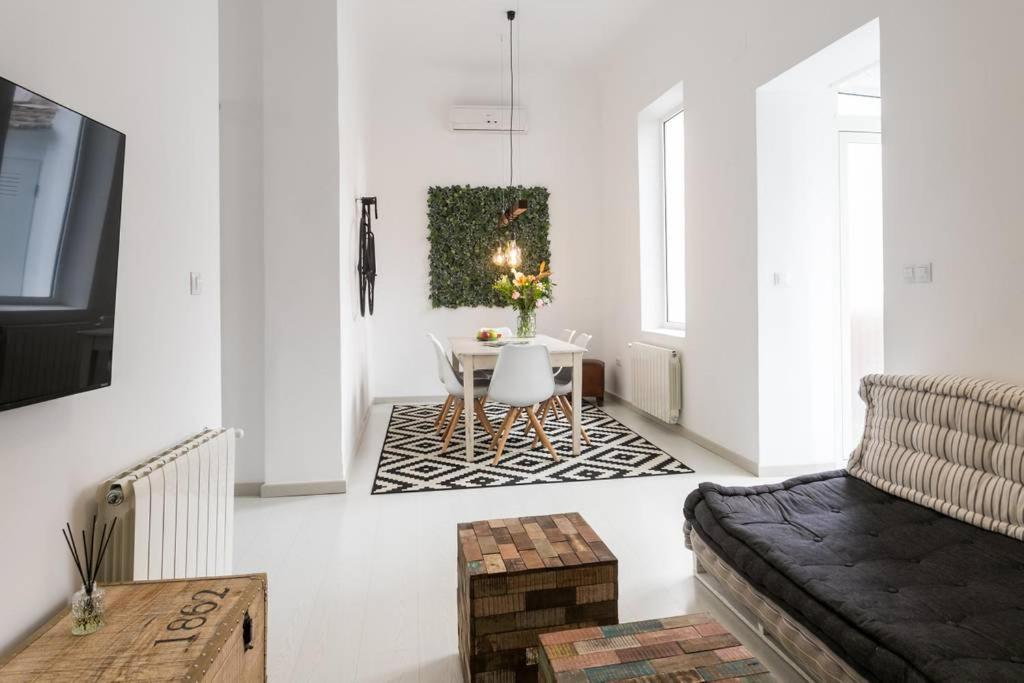 White Loft אליקאנטה מראה חיצוני תמונה